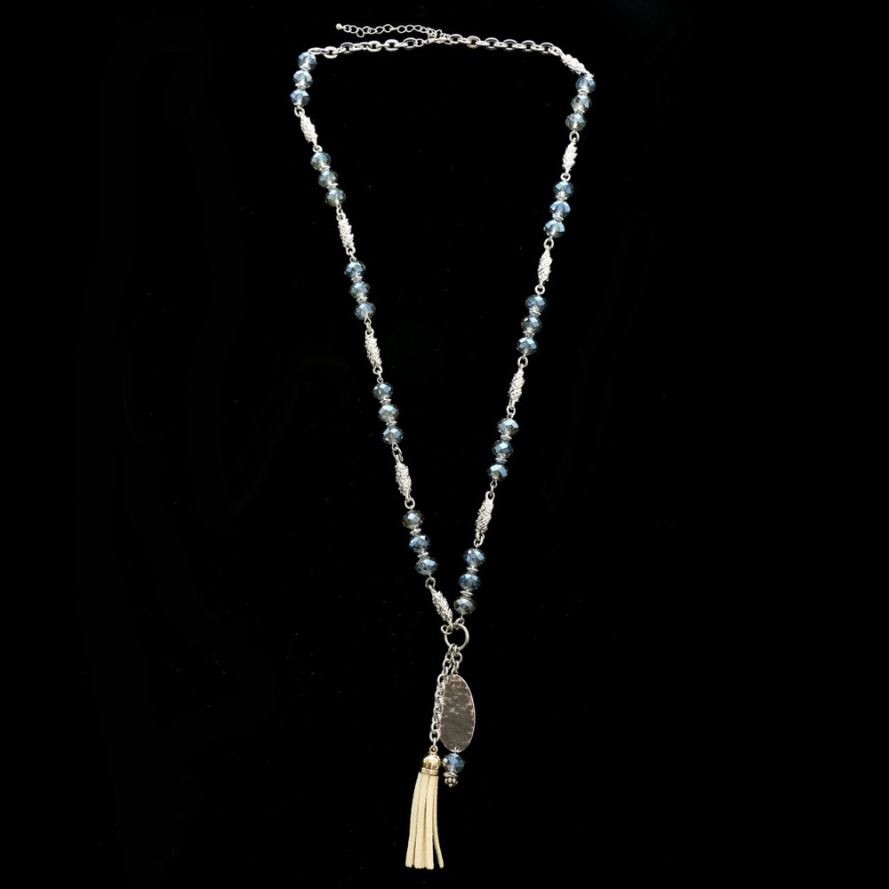 Luxury Y-Necklace Silver/Blue NWOT